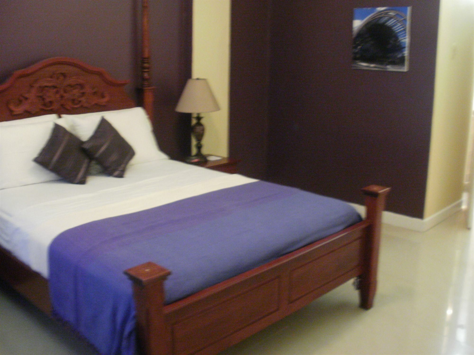 Inn Flight Suites Piarco Bagian luar foto